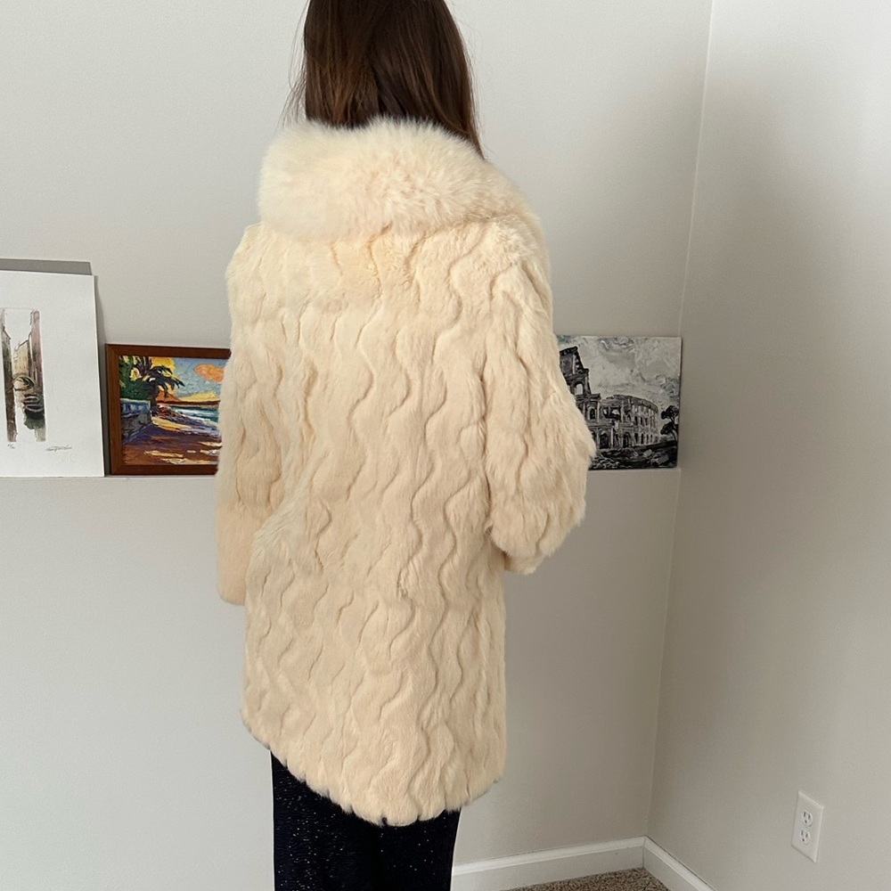 Natural Faux Fur Coat Jacket - Picture 4 of 4
